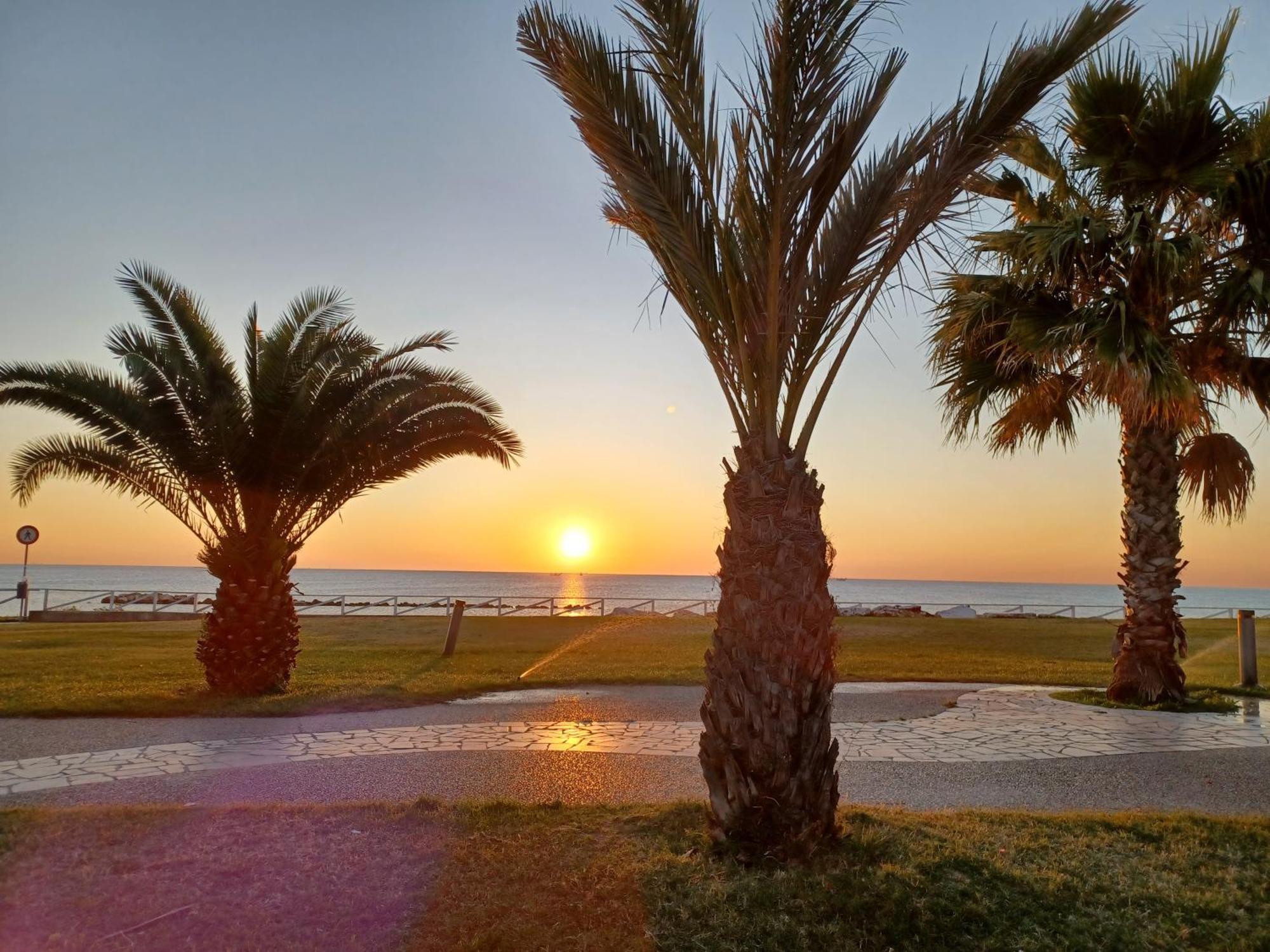 Appartamento Felicia San Benedetto del Tronto Exterior foto