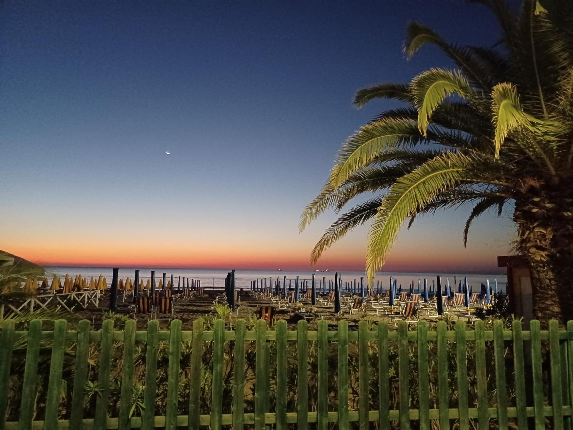 Appartamento Felicia San Benedetto del Tronto Exterior foto